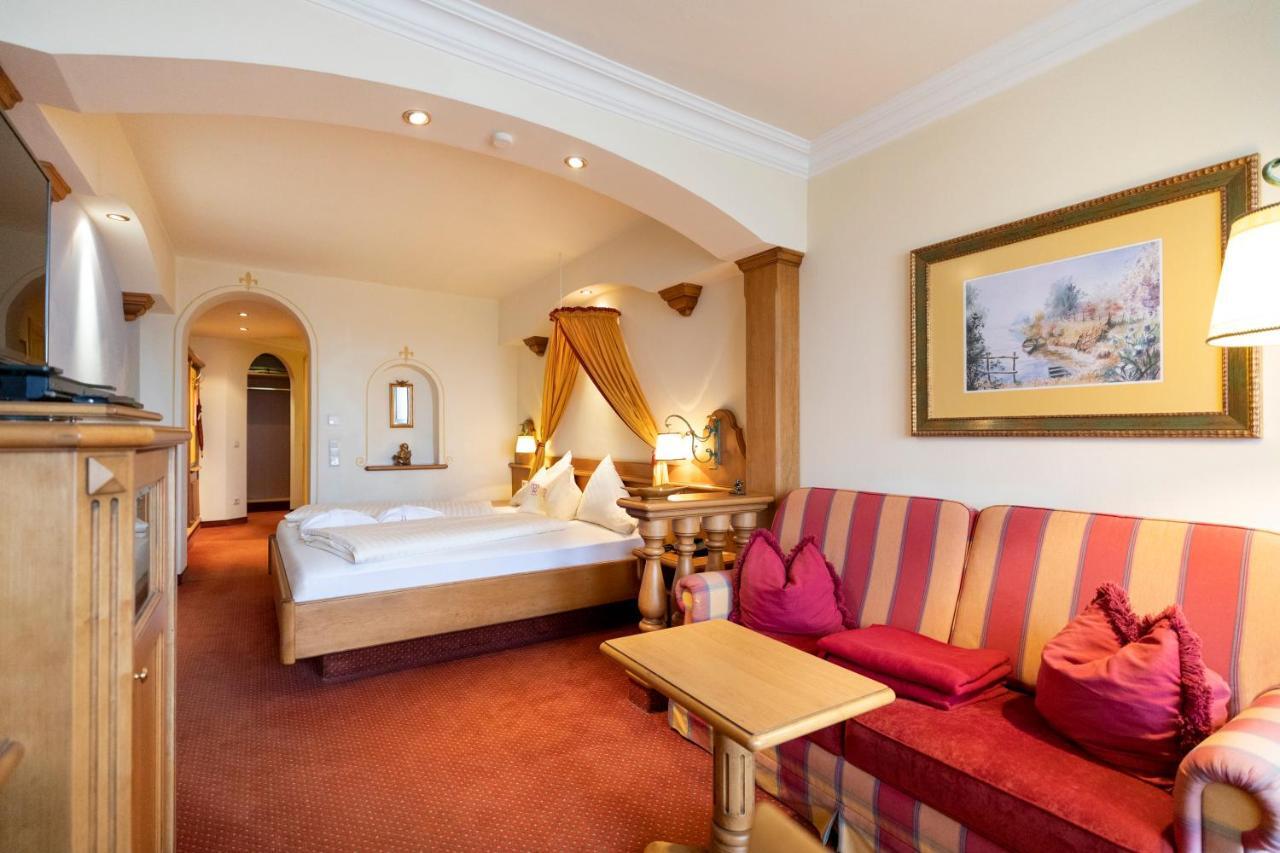 Hotel & Restaurant Wastlwirt 상트미카엘임룽가우 외부 사진