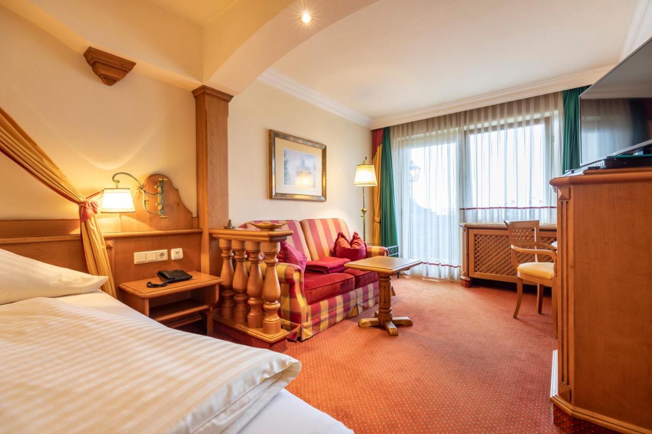 Hotel & Restaurant Wastlwirt 상트미카엘임룽가우 외부 사진