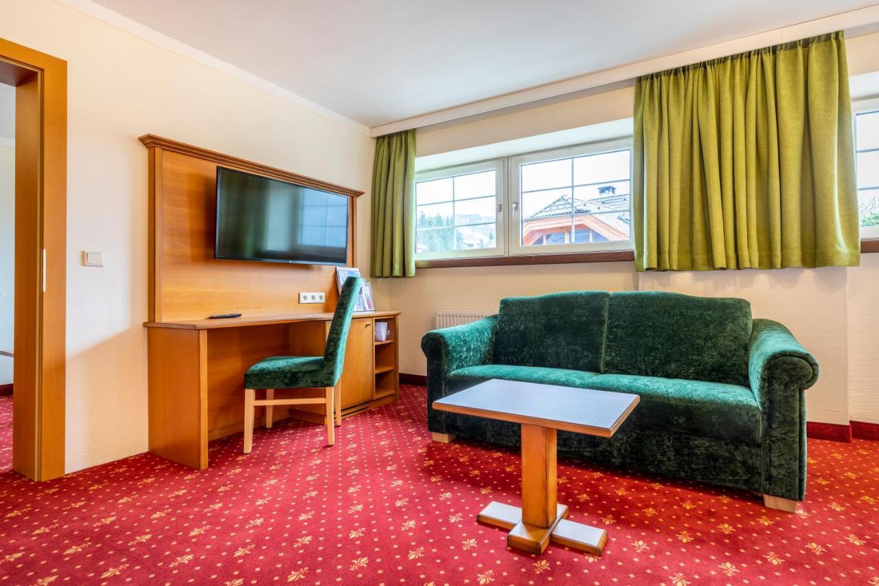 Hotel & Restaurant Wastlwirt 상트미카엘임룽가우 외부 사진